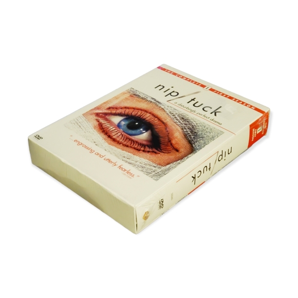 Sealed!  Nip/Tuck: The Complete First Season on DVD (Still factory sealed) - Picture 3 of 3